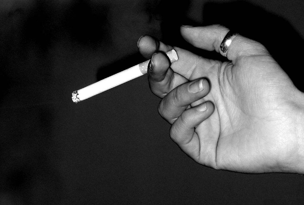 这四大因素最容易伤害肺部，您的肺还好吗？