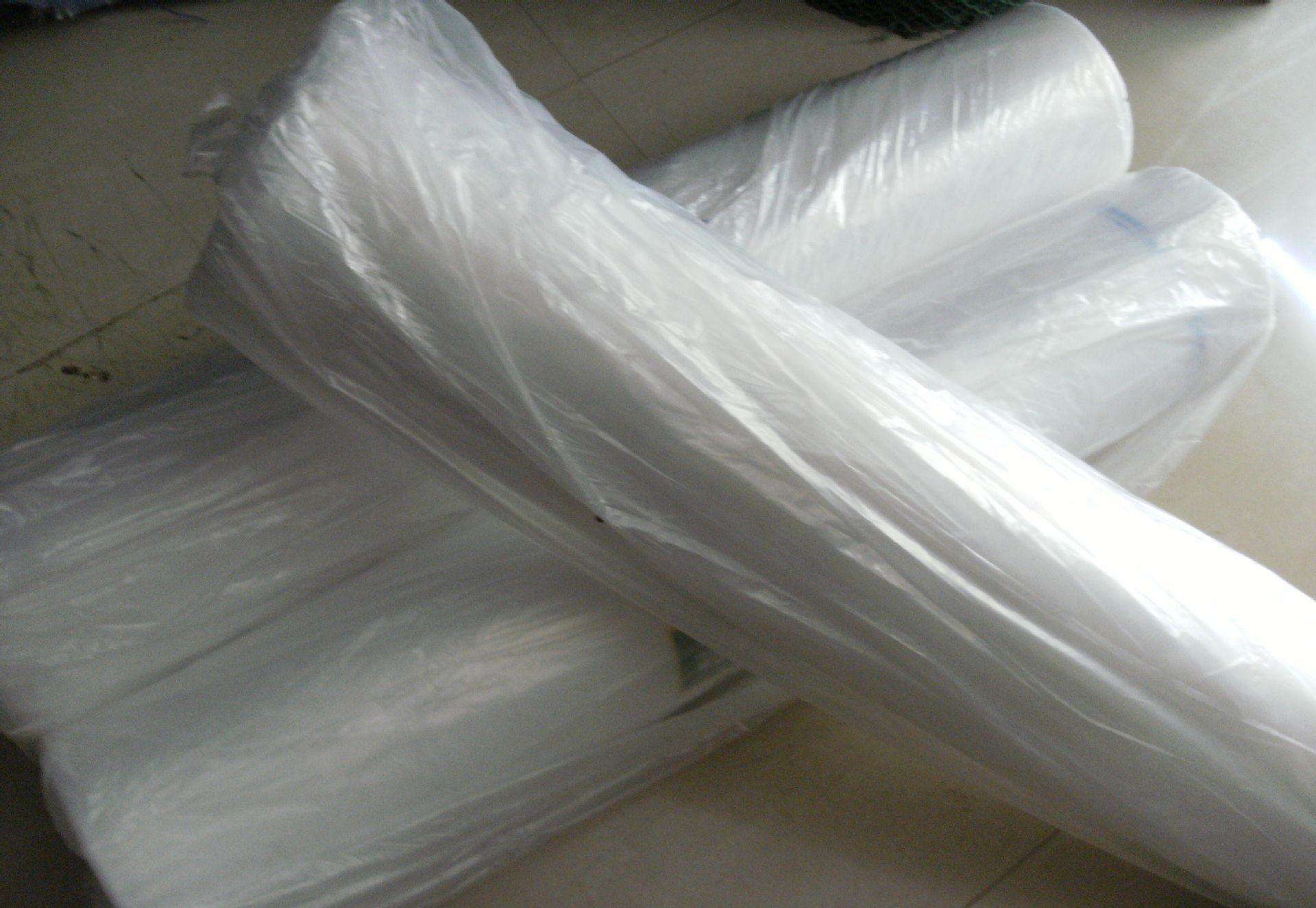 床垫薄膜要撕吗？不仅要撕还要除甲醛！