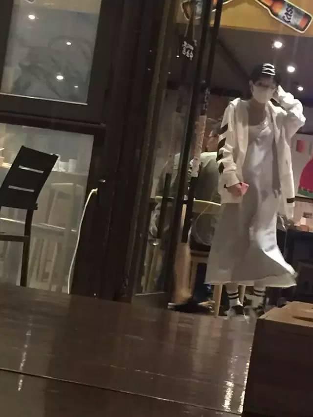 冯绍峰赵丽颖被爆奉子成婚？新婚孕期千万要注意甲醛超标这个隐形“杀手”
