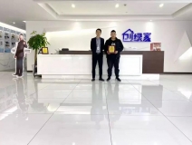 热烈祝贺杨总签约创绿家四川省泸州市区级代理！