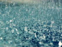 下过雨后，室内空气没有清新反而甲醛超标了