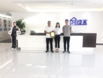 热烈祝贺卢总兄弟签约创绿家重庆市区级代理！