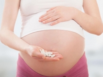孕妇应远离装修后的甲醛污染危害